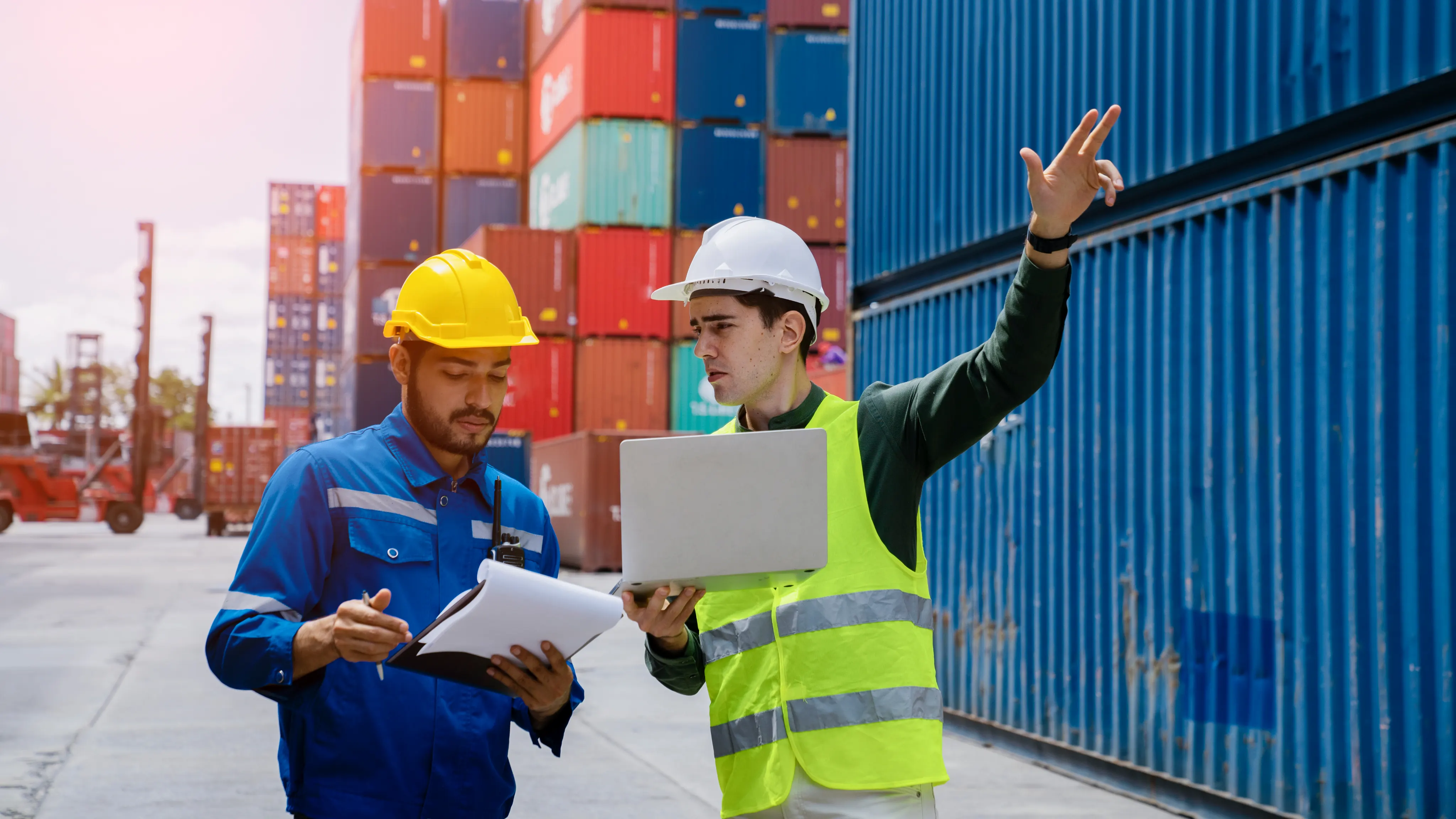 Logística en origen maquinaria — Poly Logistic and Trading