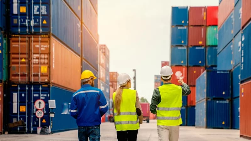 Integración con los pilares operativos — Poly Logistic